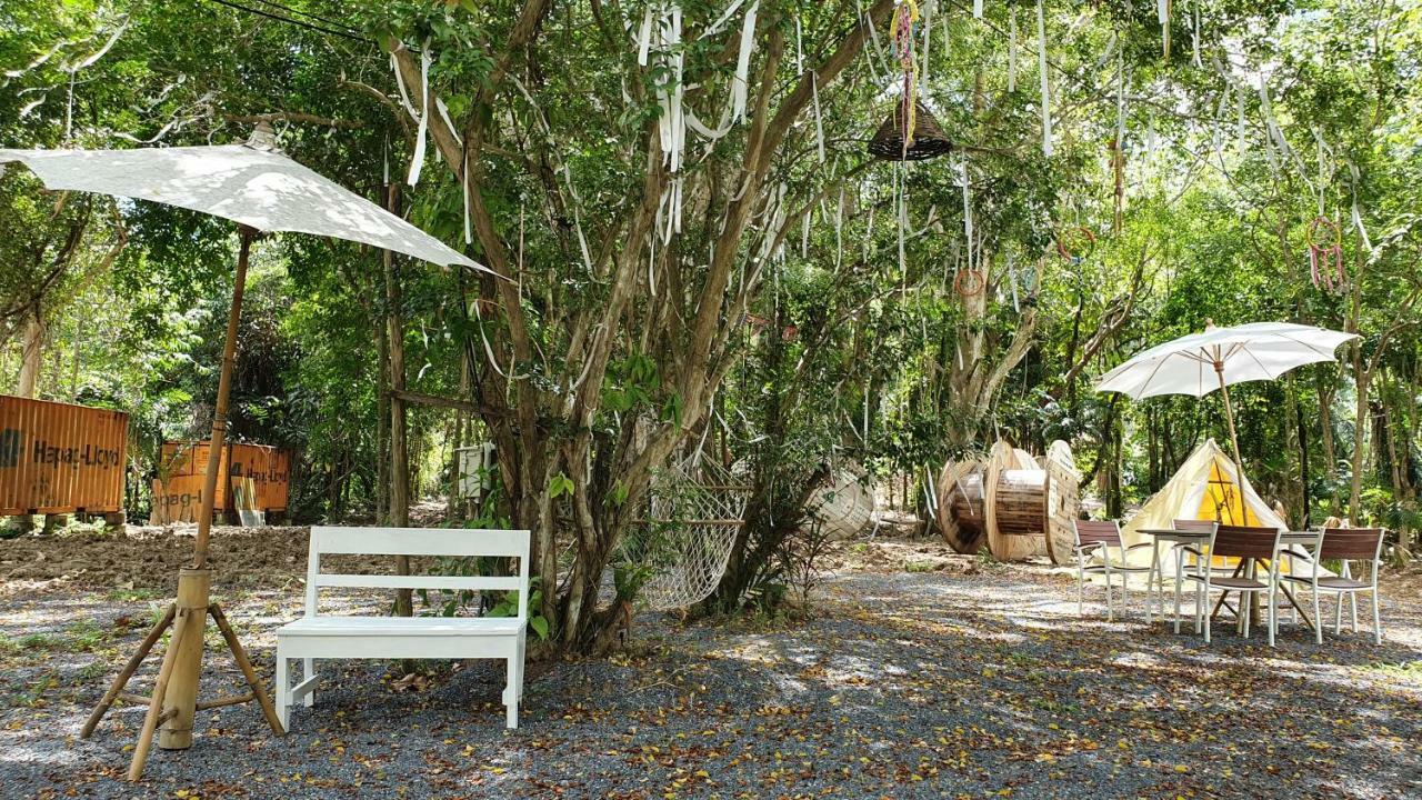 Hug Rimtharn Otel Ban Khao Klom Dış mekan fotoğraf